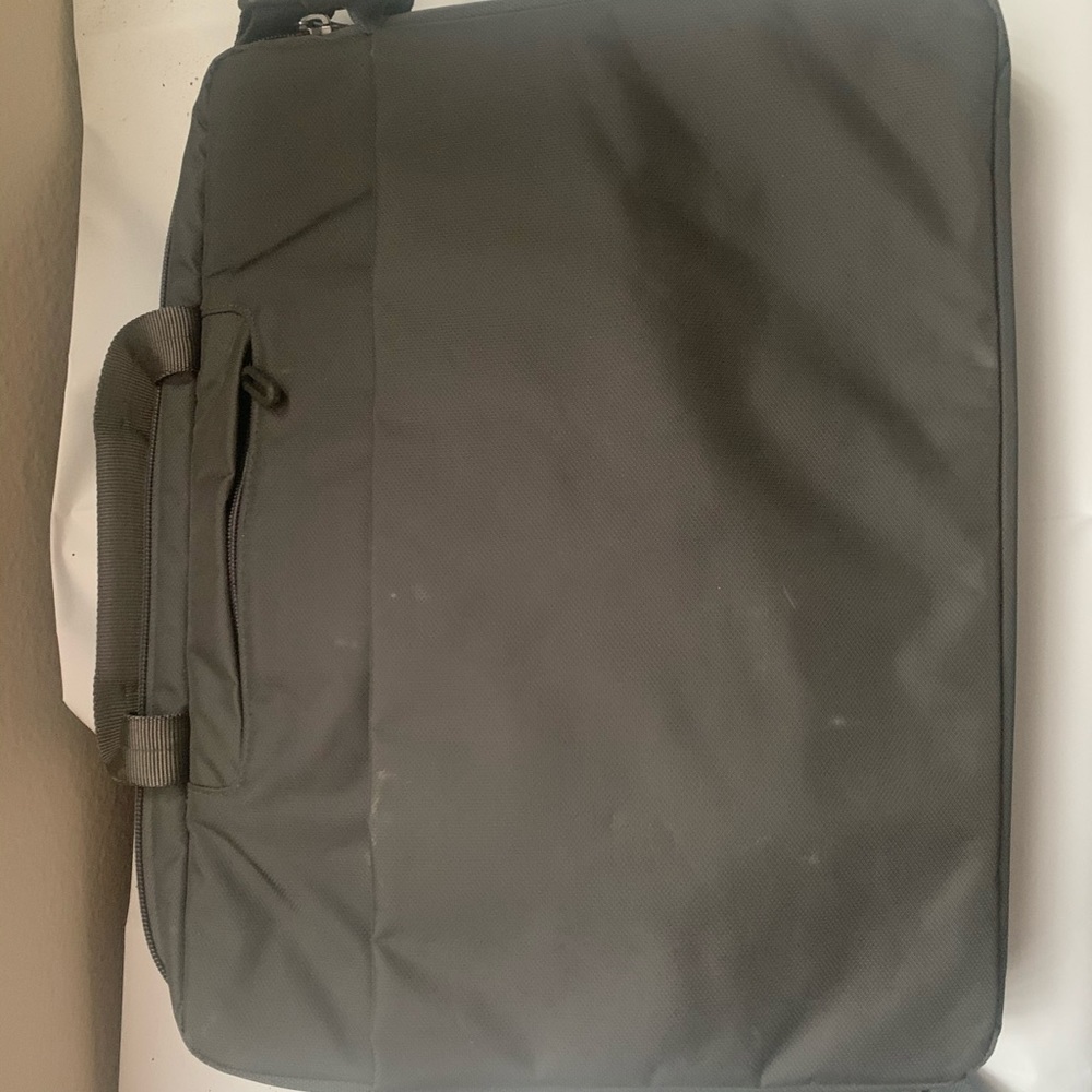 Case logic laptop backpack